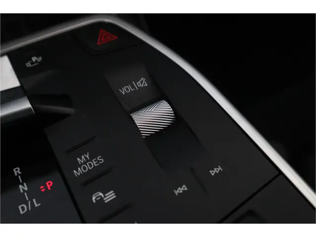 BMW X1 sDrive18i 2023 Benzine 34