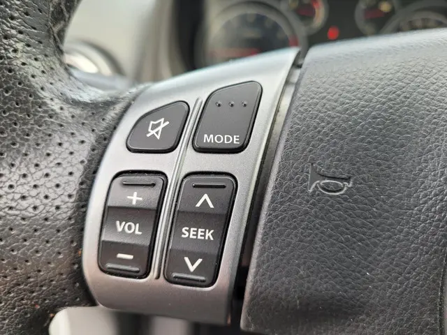 Suzuki SX4 1.6 Executive 2013 Benzine 24