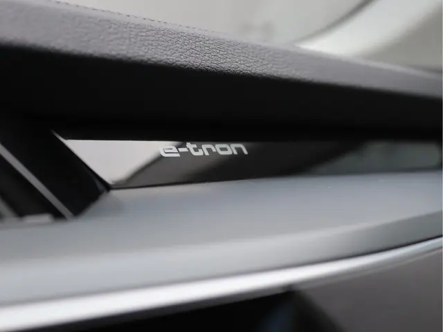 Audi e-tron 50 quattro 71 kWh 2020 Elektrisch 69