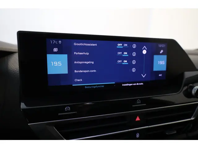 Citroën ë-C4 Shine 50 kWh 2022 Elektrisch 41