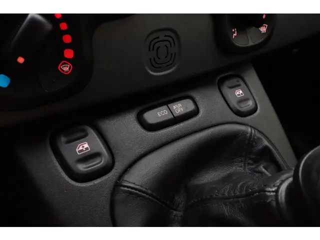 Fiat Panda 0.9 TwinAir Lounge 2019 Benzine 17