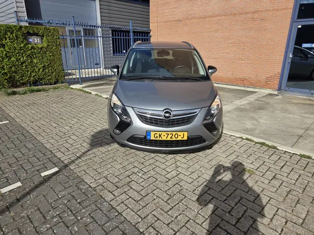 Opel Zafira Tourer 1.4 Edition 7 persoons 2015 Benzine 9