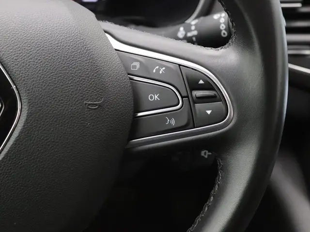 Renault Talisman 1.3 TCe Intens 2020 Benzine 19