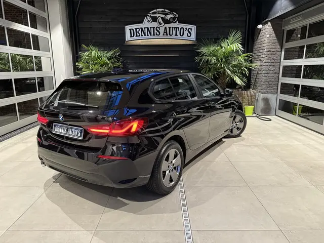 BMW 1 Serie 116i 2024 Benzine 5