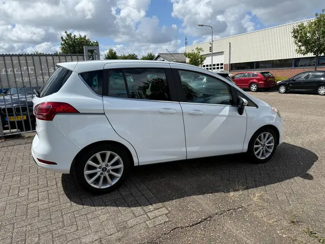 Ford B-MAX 1.0 EcoBoost Titanium 2018 Benzine 8