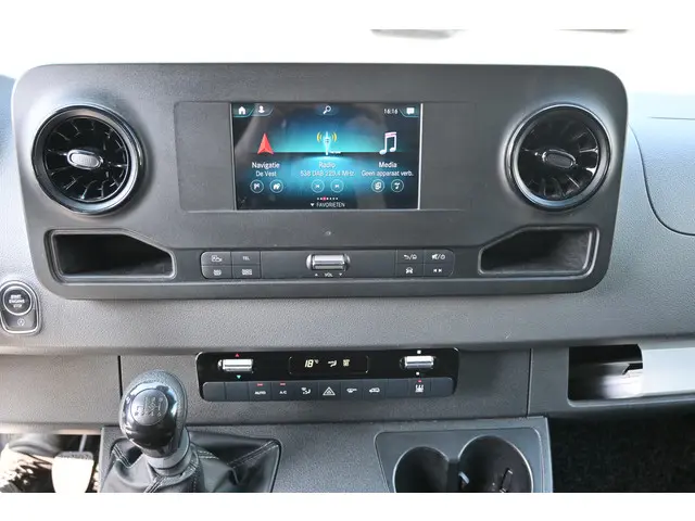 Mercedes-Benz Sprinter 516 CDI L2H2 2020 Diesel 13
