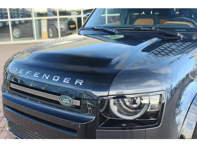 Land Rover Defender 2.0 P400e 110 X 2022 Hybride Benzine 8