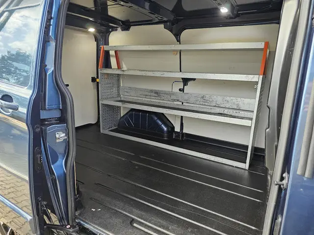 Ford Transit Custom 310 2.0 TDCI L1H1 Sport 2018 Diesel 10