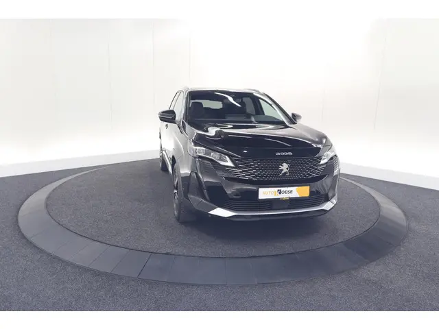 Peugeot 3008 1.2 Hybrid 136 GT 2024 Hybride Benzine 81