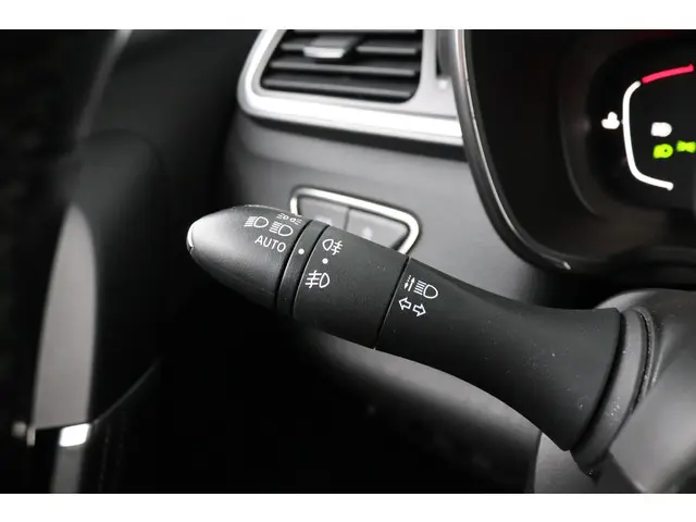 Renault Kadjar 1.3 TCe 140 EDC Bose 2019 Benzine 23