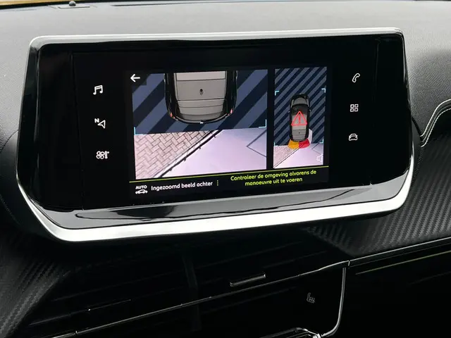 Peugeot 208 1.2 PureTech GT-Line 2020 Benzine 6