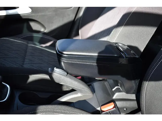 Opel Crossland X 1.2 Turbo Edition 2020 2021 Benzine 19