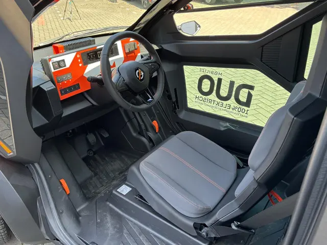 Mobilize 80 Evo Duo 2025 Elektrisch 9