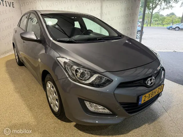 Hyundai i30 1.4 Clima/Cruise/Apk 2012 Benzine 19