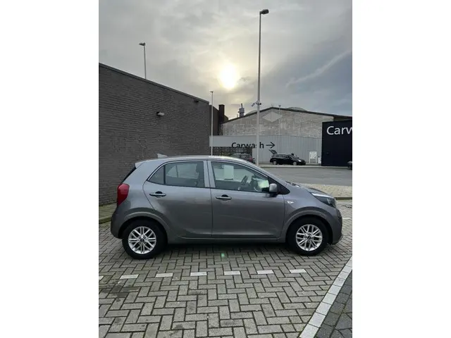 Kia Picanto 1.0 DPi DynamicLine 2020 Benzine 6