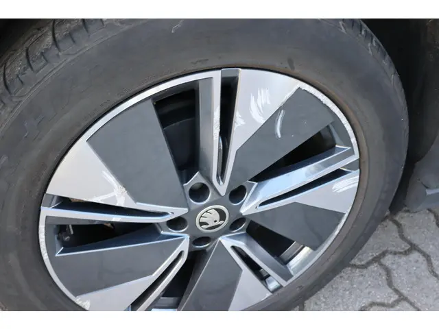 Škoda Enyaq iV 60 2022 Elektrisch 15