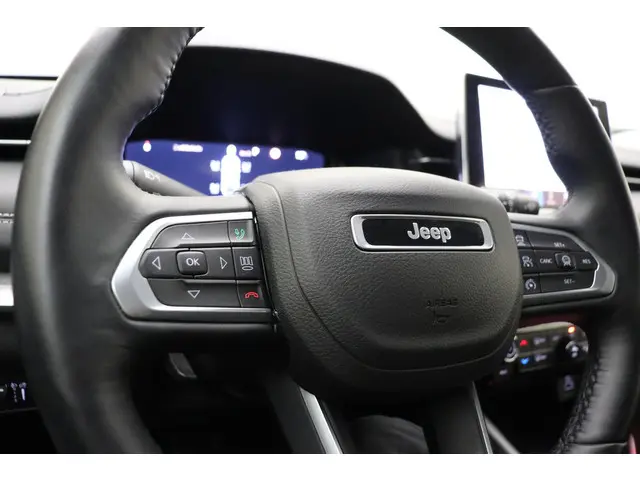Jeep Compass 1.5T e-Hybrid Altitude 2024 Hybride Benzine 32