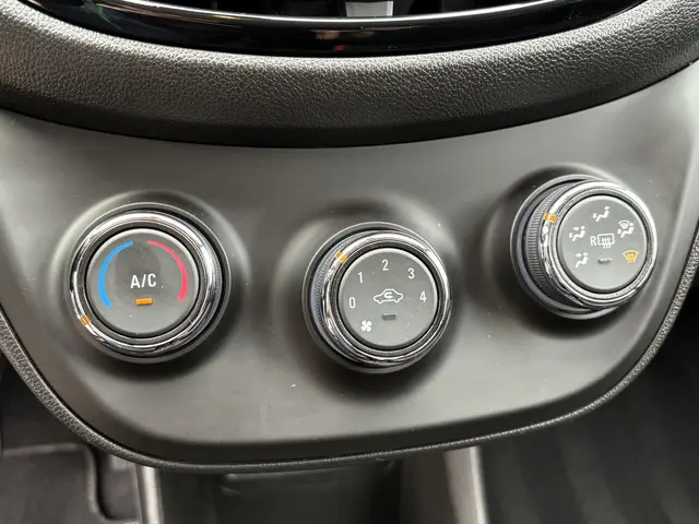 Opel KARL 1.0 Rocks Online Edition 2019 Benzine 16