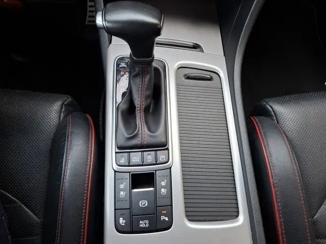 Kia Optima Sportswagon 1.6 T-GDI GT-Line 2018 Benzine 15