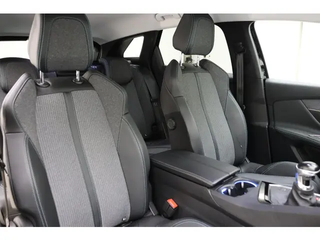 Peugeot 3008 1.2T 130pk Blue Lease Allure 2021 Benzine 10