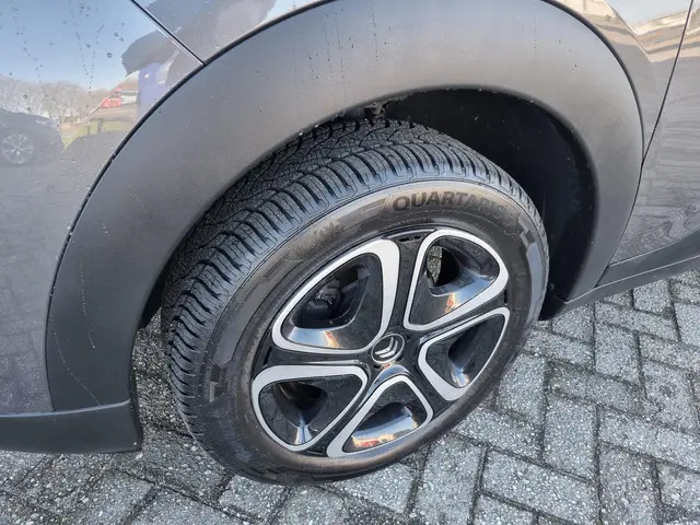 Citroën C4 Cactus 1.2 PureTech Feel 2020 Benzine 7