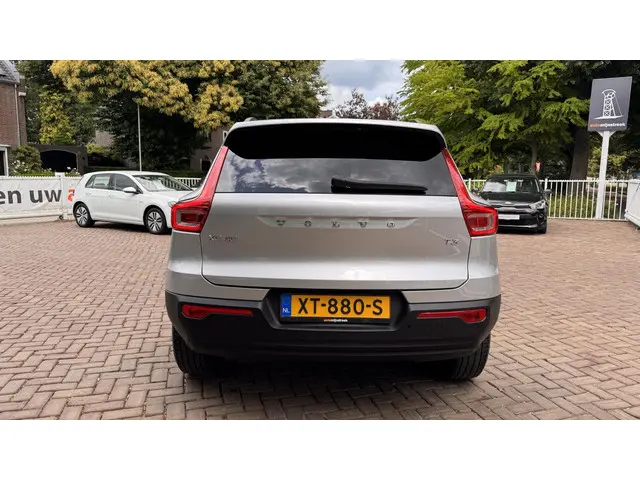 Volvo XC40 1.5 T3 2018 Benzine 8