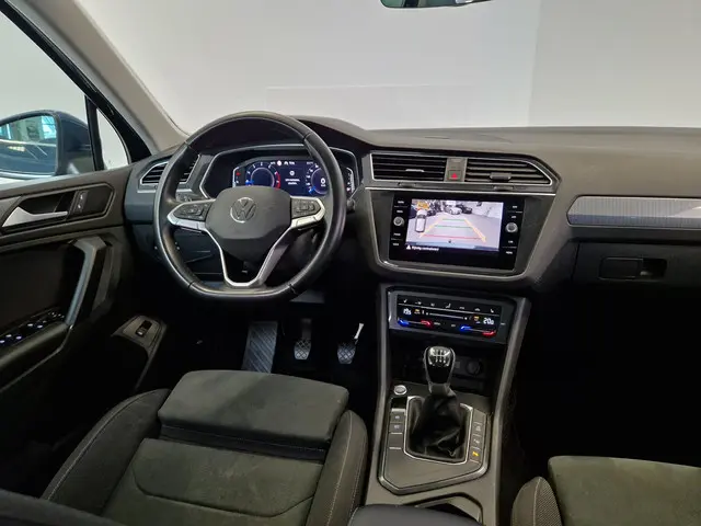 Volkswagen Tiguan 1.5 TSI Life Business 2021 Benzine 13