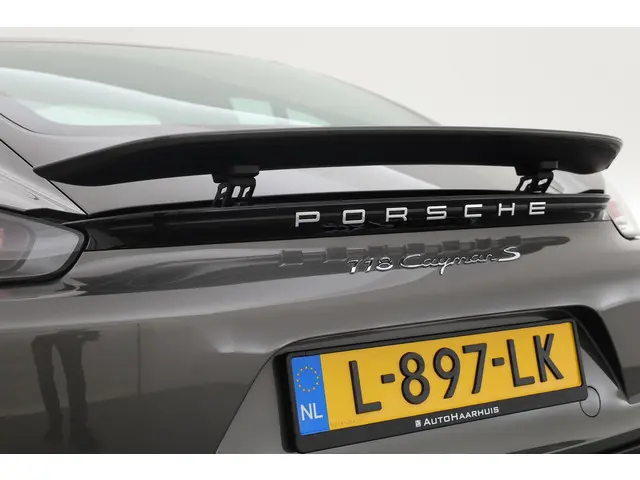 Porsche 718 Cayman S 2.5 2017 Benzine 38