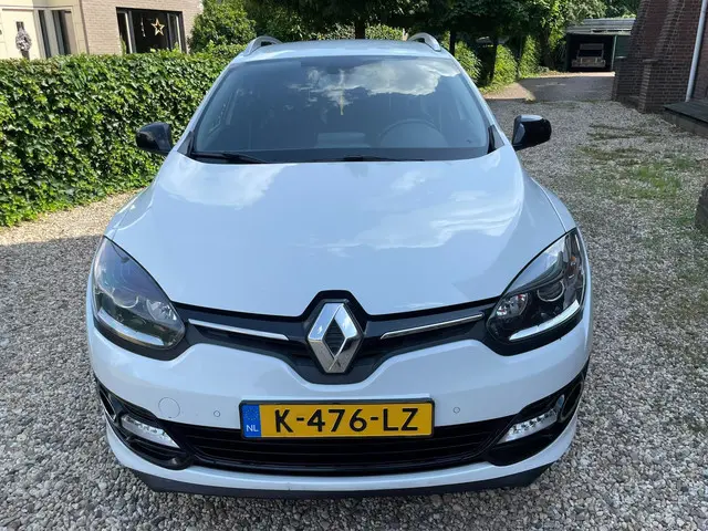 Renault Mégane Estate 1.2 TCe Bose 2016 Benzine 2