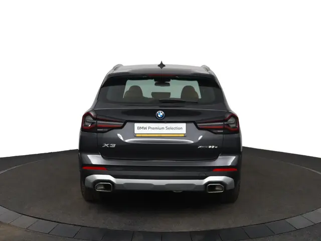 BMW X3 xDrive30e 2022 Hybride Benzine 62