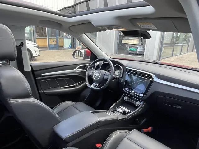 MG ZS EV MG Luxury 45 kWh 2021 Elektrisch 63