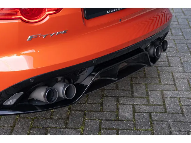 Jaguar F-Type 5.0 V8 SVR Coupé AWD 2016 Benzine 15