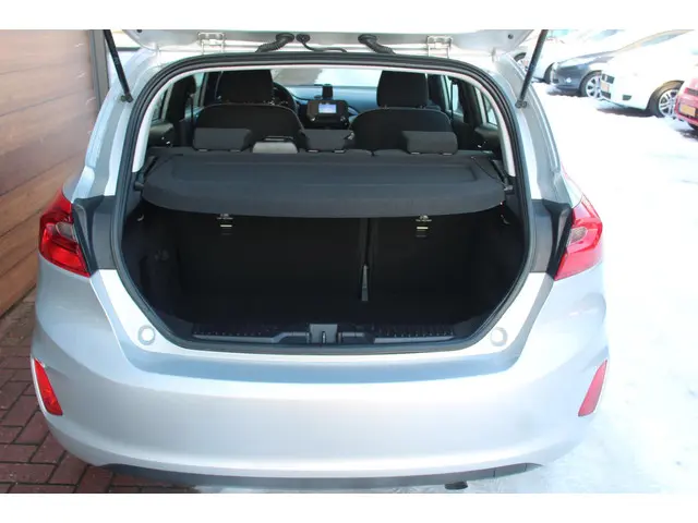 Ford Fiesta 1.1 Trend 2018 Benzine 11