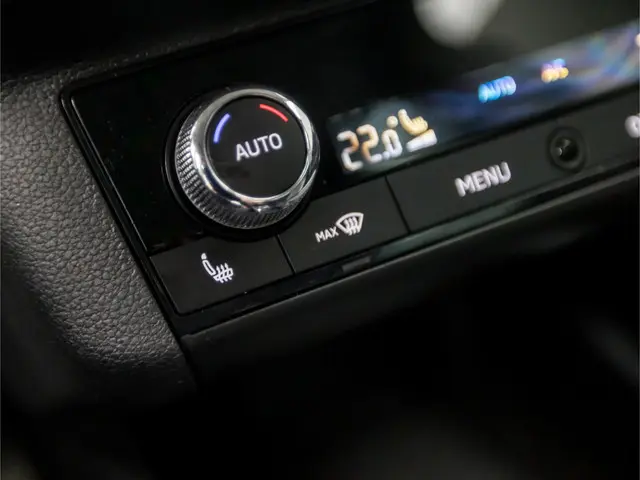 Škoda Scala 1.0 TSI Sport Deluxe 2021 Benzine 11