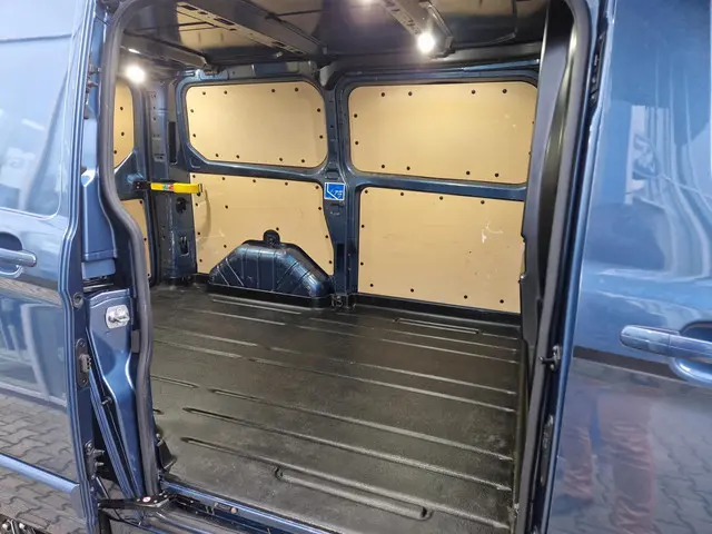 Ford Transit Custom 310 2.0 TDCI L1H1 Sport 2021 Diesel 19