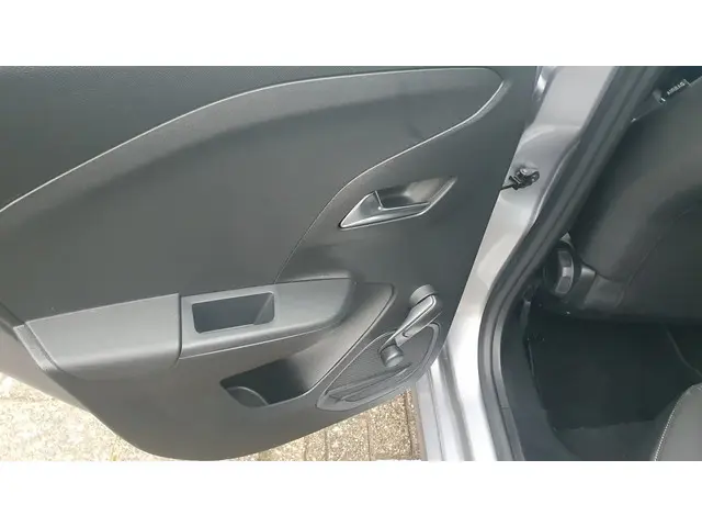 Opel Corsa 1.2 Edition 2020 Benzine 23