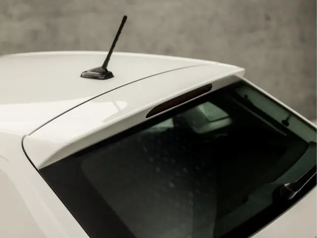 Volkswagen Polo 1.0 Sportline 2023 Benzine 27