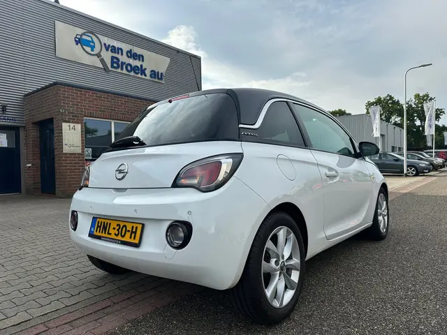 Opel ADAM 1.4 Bi-Fuel Jam 2015 Benzine 7