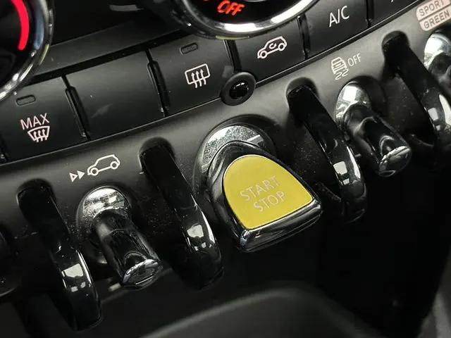 MINI Electric Mini MINI Yours 33 kWh 2021 Elektrisch 28