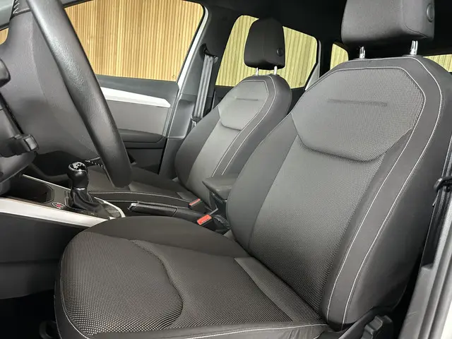 SEAT Arona 1.0 TSI Xcellence Launch Edition 2018 Benzine 14