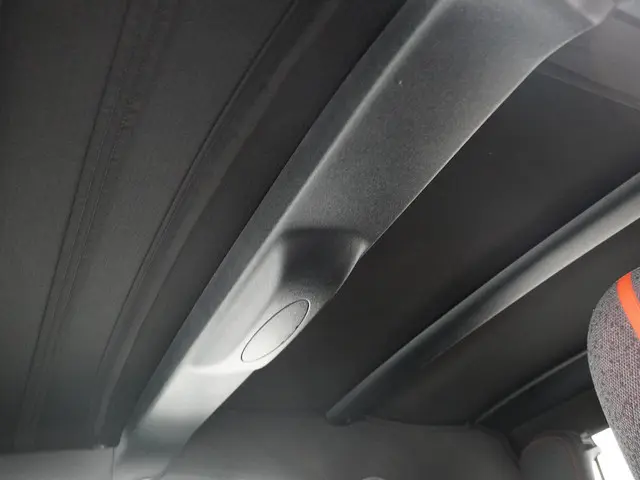 MINI Cabrio JCW 2025 Benzine 22