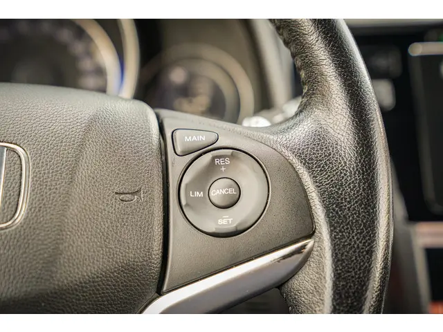 Honda Jazz 1.3i VTEC ELEGANCE 2020 Benzine 16