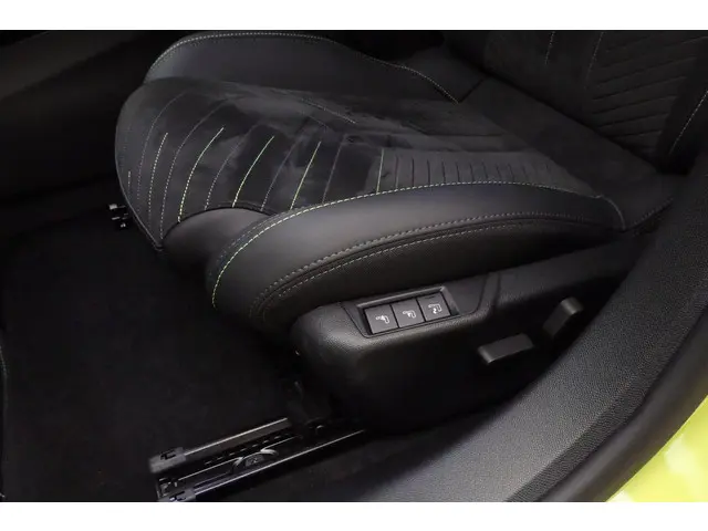 Peugeot e-208 EV GT 51 kWh 2024 Elektrisch 18