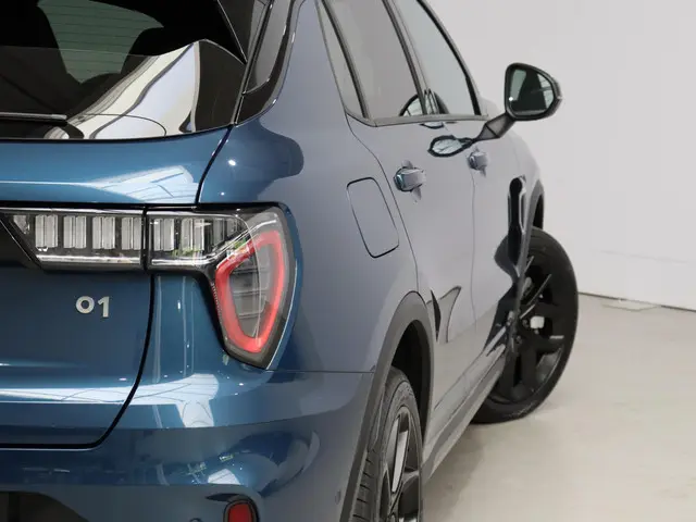 Lynk & Co 01 1.5 2025 Hybride Benzine 25