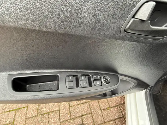 Hyundai i10 1.0i Comfort 2019 Benzine 10