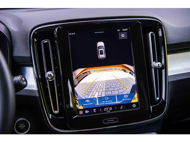 Volvo XC40 2.0 B4 Plus Dark 2024 Benzine 21