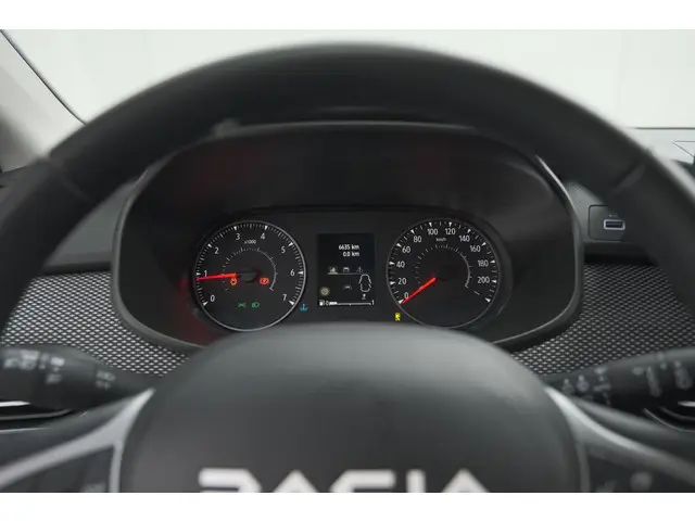 Dacia Jogger TCe 100 ECO-G Expression 2025 LPG/Gas 38