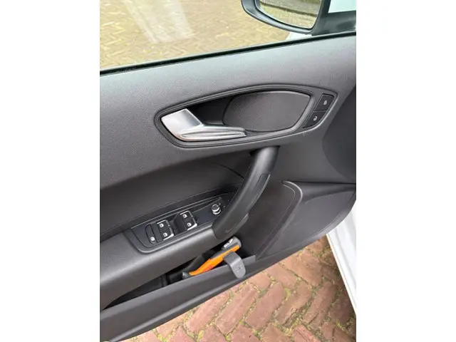 Audi A1 Sportback 1.0 TFSI Pro Line 2017 Benzine 7