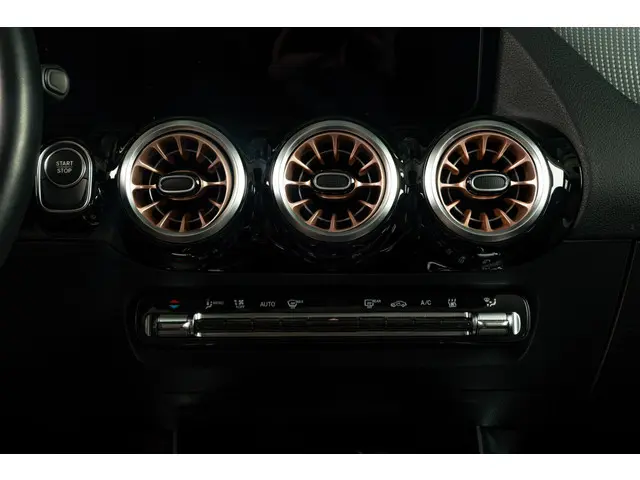 Mercedes-Benz EQA 250 67 kWh 2023 Elektrisch 13