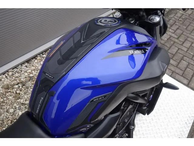 Yamaha MT 07 ABS 2018 Benzine 13